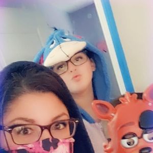 Meet your Posher, Marie